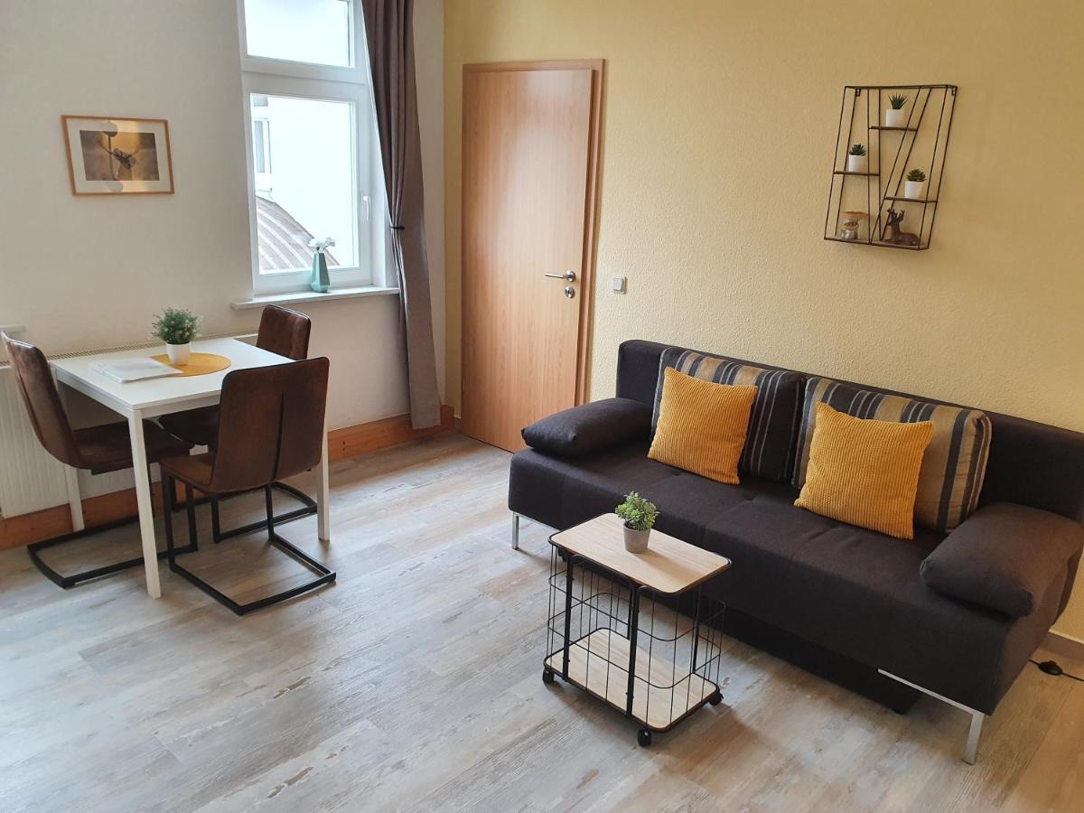 Apartment Und Bistro Zum Glasmacher *