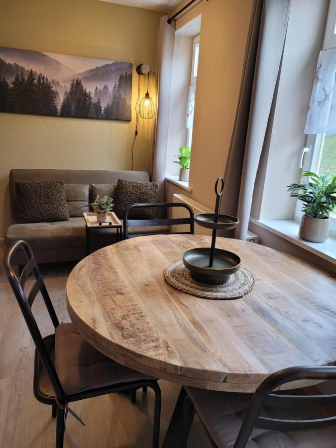 Апартаменты Und Bistro Zum Glasmacher *